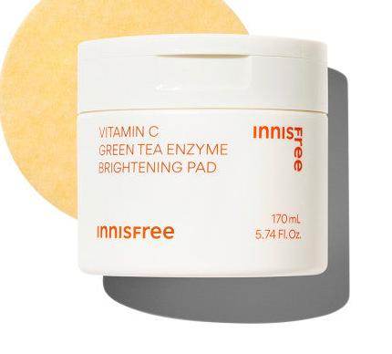 innisfree Vitamin C Green Tea Enzyme Brightening Pad 170ml (60 Pads) - Beauty Lab Perth
